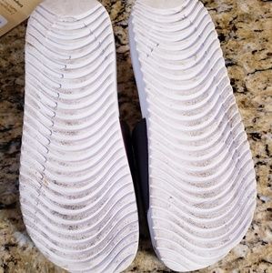 Nike Shoes - 🚫SOLD Nike slides Nike Shoes - 🚫SOLD Nike slides